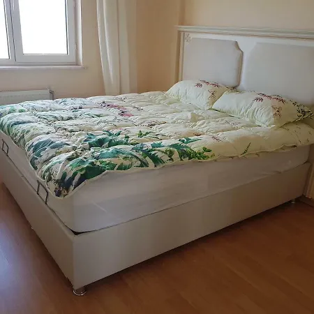 아파트 Cozy And Fully Furnished